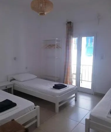 Ξενοδοχείο Zinas