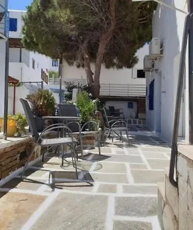 Zinas Hotel