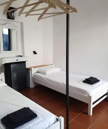 Ξενοδοχείο Zinas